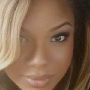 Meet your Posher, Nakelia